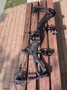BFA-C16 Carbon Assault Hunting Compound Bow – Lightweight, High-Strength & Durable Carbon Construction | Perfect for Hunting