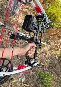 BFL-LM1 Tactical Compound Bow Kit – Includes Electronic Night Vision Scope, Telescopic Anchor Guide