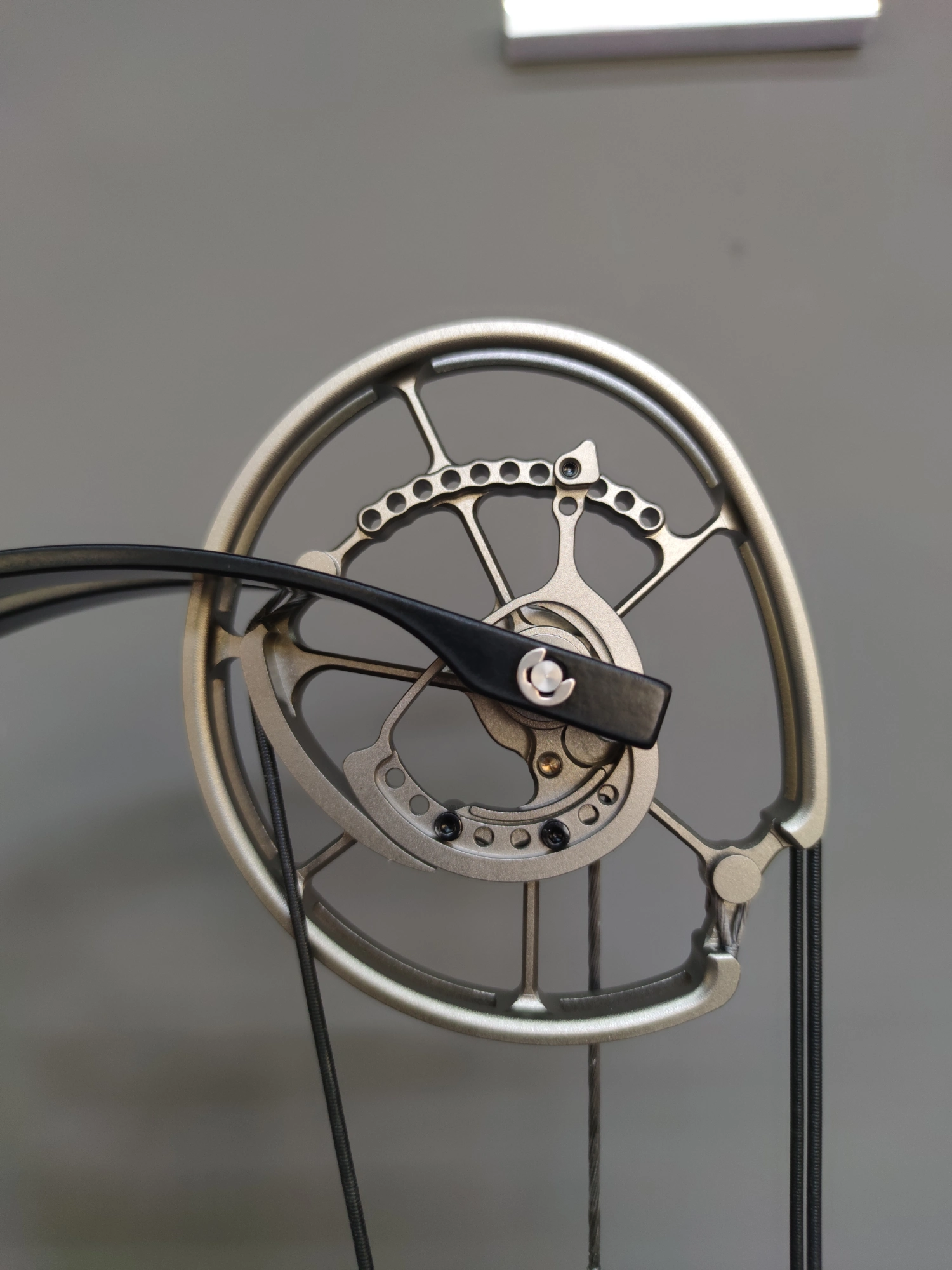 BattleFalcon Adjustable Cam System — 80% Let-Off for Smooth Draw Cycle03