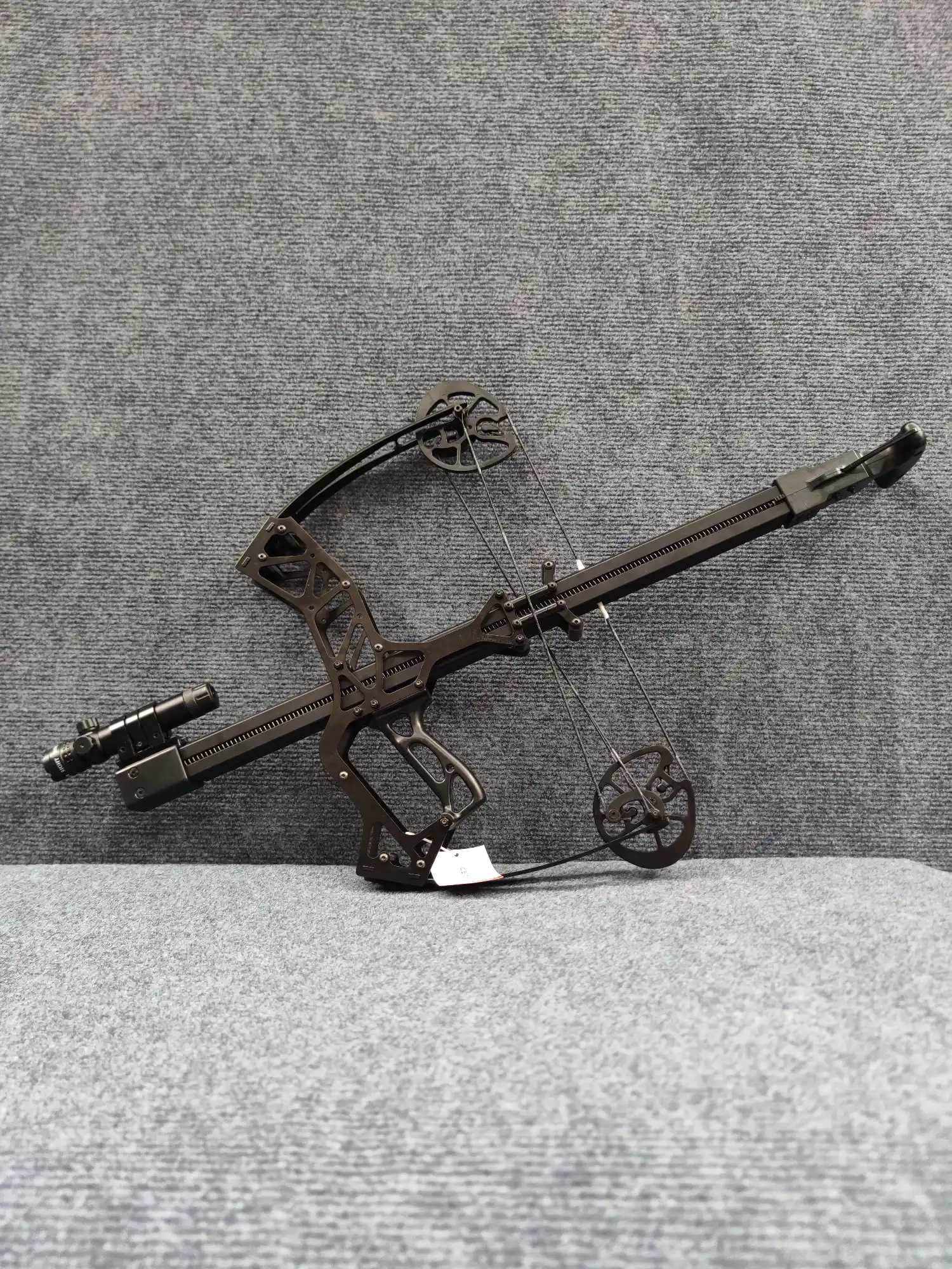 BF-AR16 Compound Bow Side View — CNC Aluminum Frame and Tactical Rail BattleFalcon BF-AR16 40-Shot Rapid-Fire Steel Ball Compound Bow