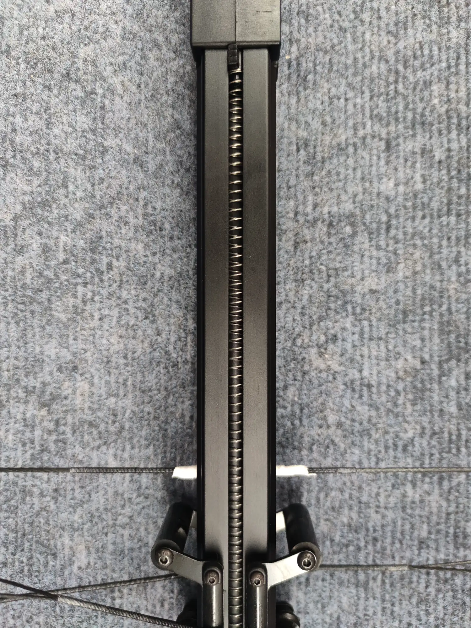 High-Tension Bowstring with Precision Ball Rail System BattleFalcon BF-AR16 40-Shot Rapid-Fire Steel Ball Compound Bow