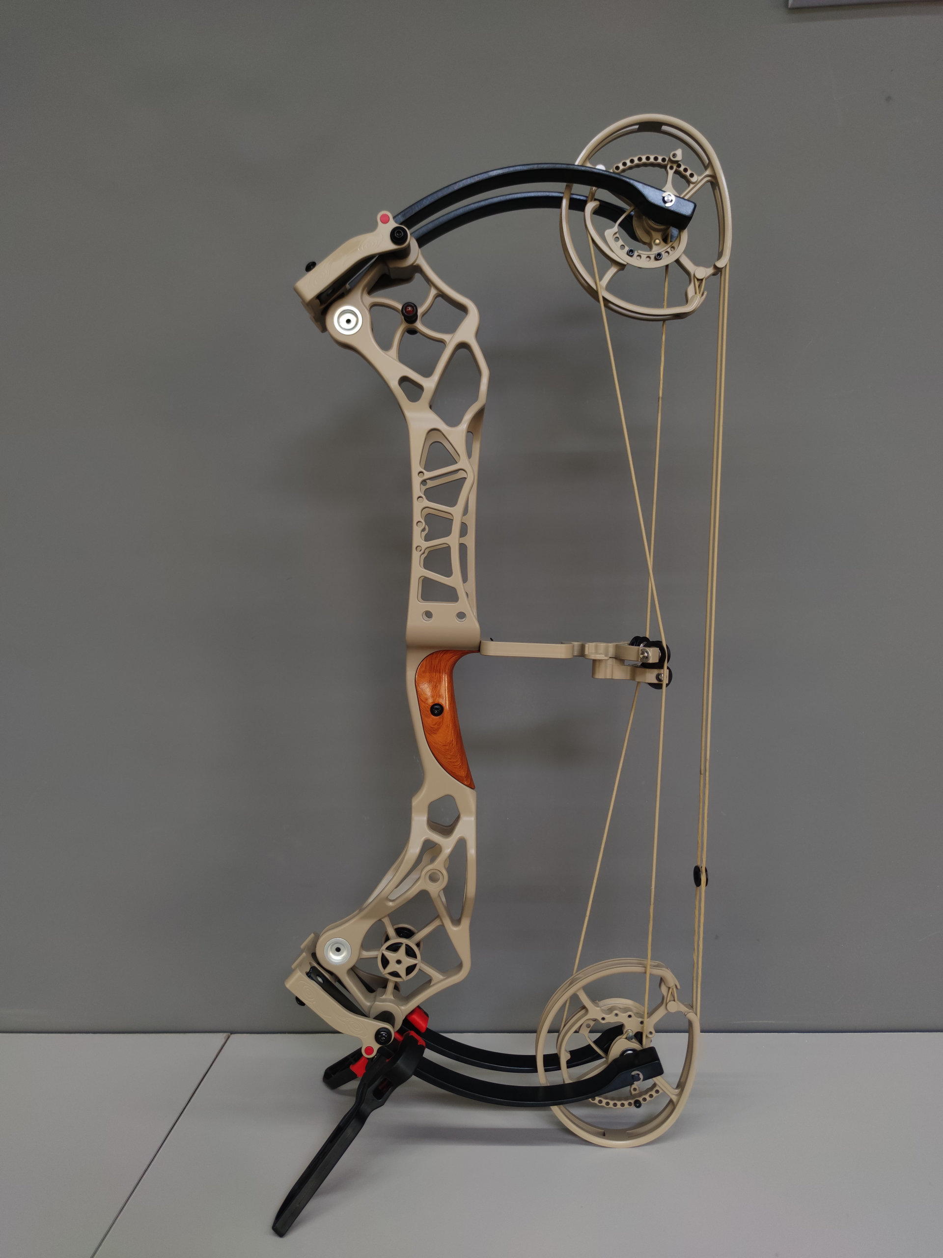 BFC-WKA WUKONG Dual-Purpose Compound Bow with Ceramic Coating