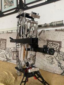 BFC-F20 Ultimate Compound Bow Set – With Digital Night Vision&Anchor Trainer